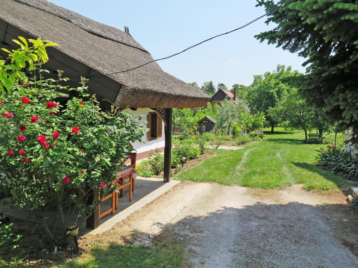 Holiday Home Szijartó - BGK111 Balatongyorok Exterior foto